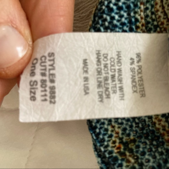 Sweater/Shaw blue/orange w/cream fringe OSFM - Picture 6 of 6